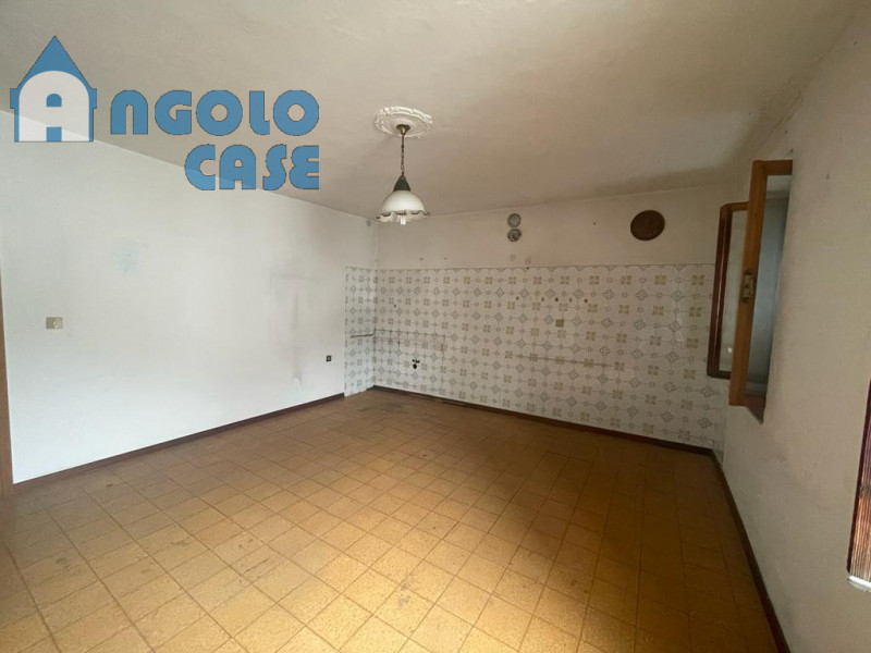 Immagine 4 di Casa bifamiliare in vendita  in via padre marino a Lozzo Di Cadore