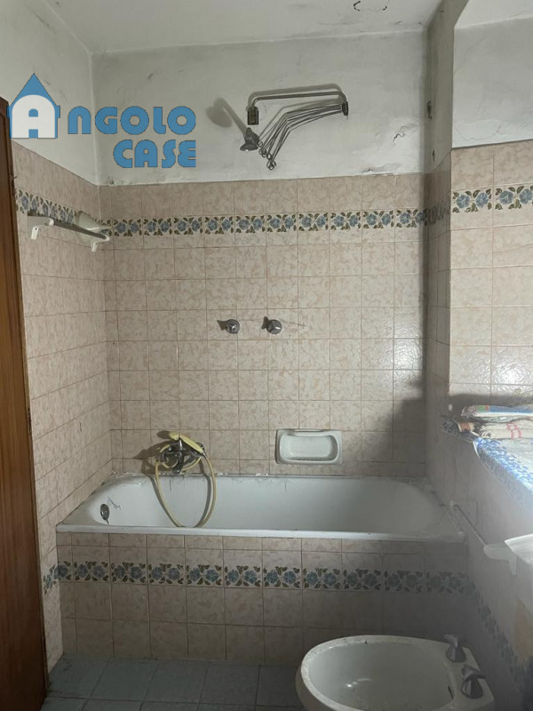 Immagine 21 di Casa bifamiliare in vendita  in via padre marino a Lozzo Di Cadore