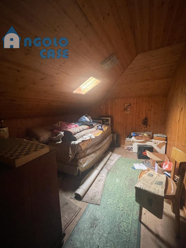 Immagine 23 di Casa bifamiliare in vendita  in via padre marino a Lozzo Di Cadore