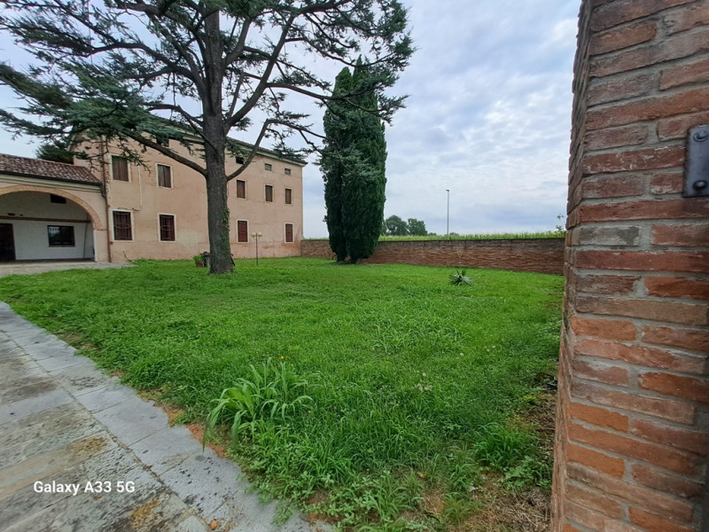 Immagine 4 di Villa in vendita  in Vigonovo Via Padova 10 a Vigonovo