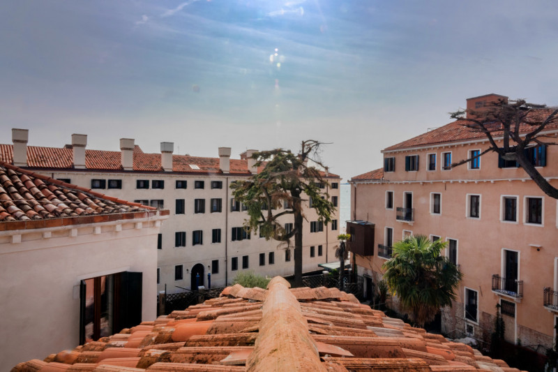 Immagine 15 di Appartamento in vendita  a Venezia