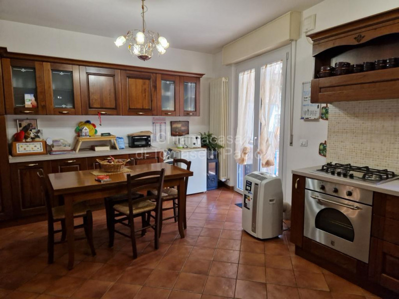 Immagine 6 di Villetta a schiera in vendita  in strada  della pieve a Pesaro