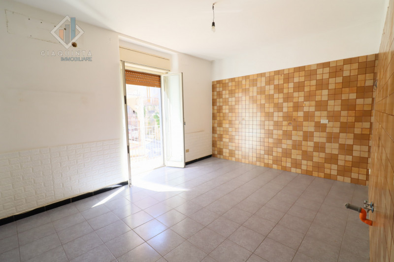 Immagine 11 di Appartamento in vendita  in via Penninello n.32 a Palagonia