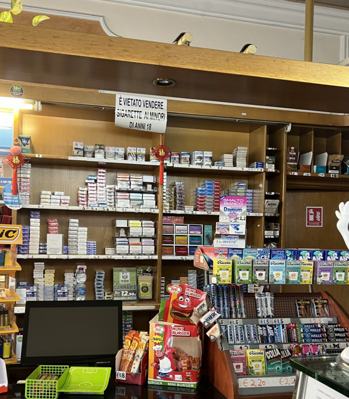 Immagine 2 di Attività commerciale in vendita  in VIA DELLO STATUTO a Firenze