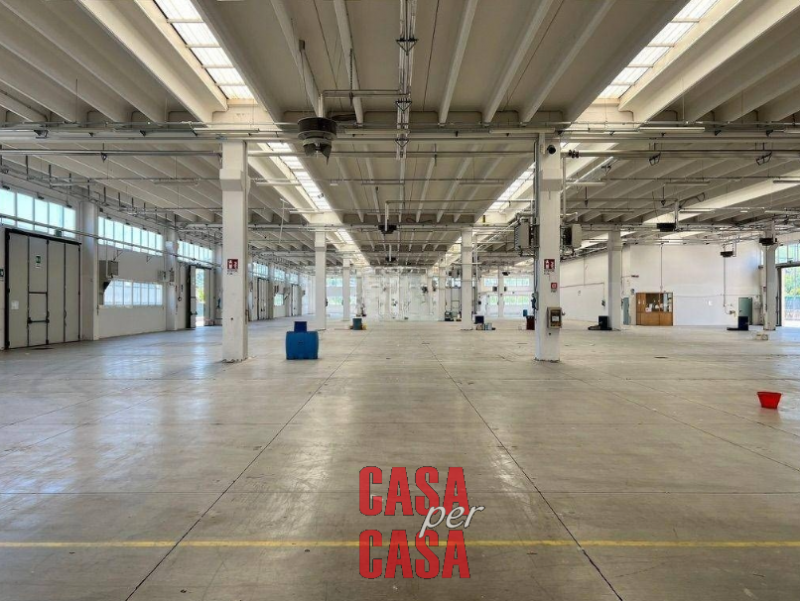 Immagine 5 di Capannone industriale in vendita  in Via Umbria a Monselice