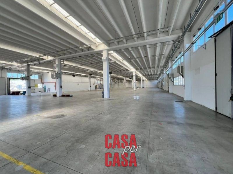 Immagine 8 di Capannone industriale in vendita  in Via Umbria a Monselice