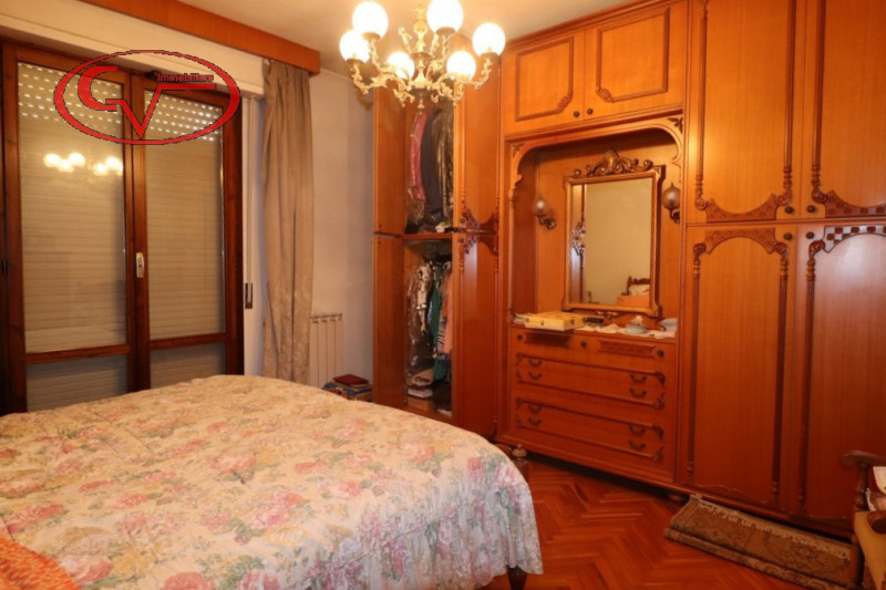 Immagine 19 di Villetta a schiera in vendita  a Bucine