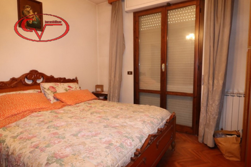 Immagine 20 di Villetta a schiera in vendita  a Bucine