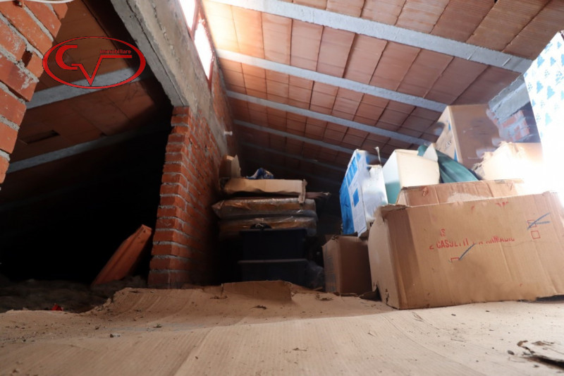 Immagine 22 di Villetta a schiera in vendita  a Bucine