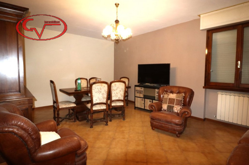 Immagine 26 di Villetta a schiera in vendita  a Bucine