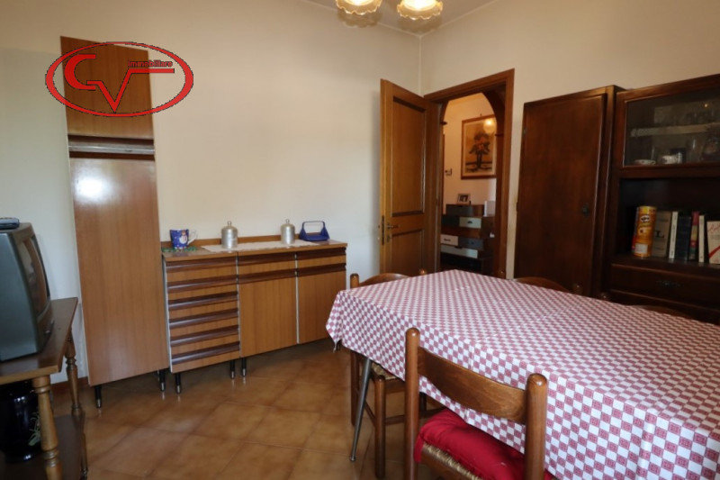 Immagine 27 di Villetta a schiera in vendita  a Bucine