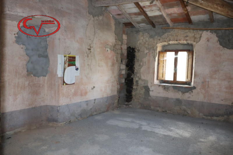 Immagine 12 di Rustico / casale in vendita  in castelnuovo dei sabbioni a Cavriglia