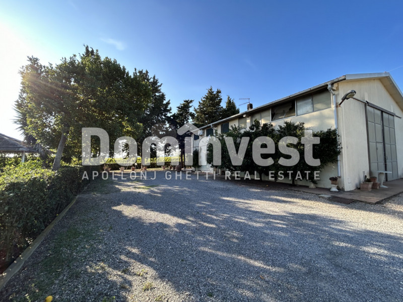 Immagine 21 di Rustico / casale in vendita  in Strada Pedemontana a Capalbio