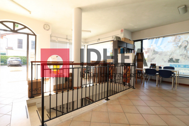 Immagine 3 di Negozio in vendita  in CATENA DI VILLORBA a Villorba