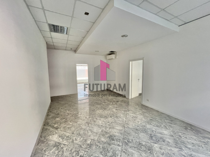 Immagine 7 di Ufficio in vendita  in VIA ROMA a Campodarsego