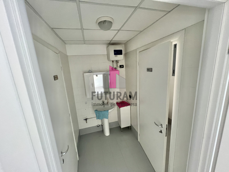 Immagine 16 di Ufficio in vendita  in VIA ROMA a Campodarsego