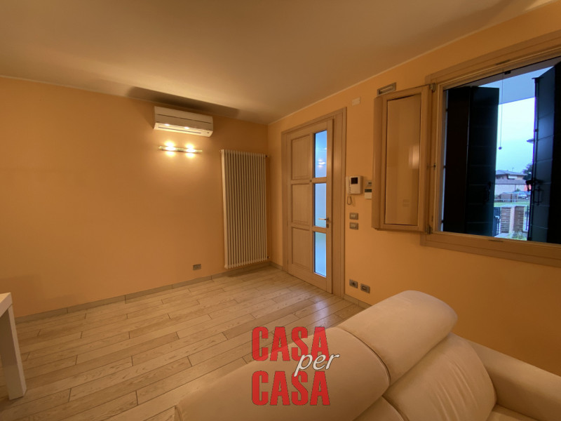 Immagine 10 di Casa bifamiliare in vendita  in via matteotti a Ospedaletto Euganeo