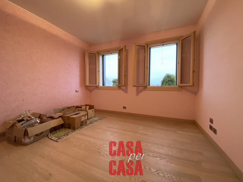 Immagine 23 di Casa bifamiliare in vendita  in via matteotti a Ospedaletto Euganeo