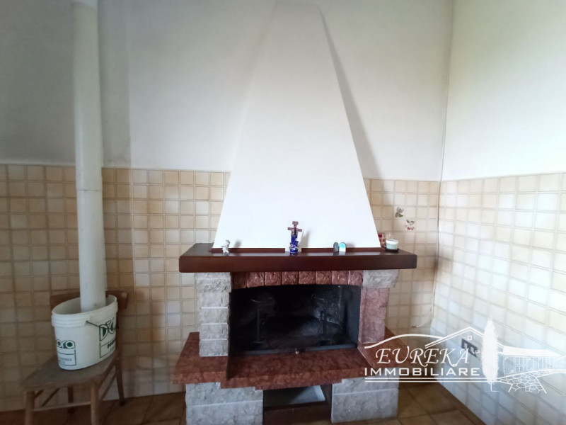 Immagine 4 di Appartamento in vendita  in Ospedaletto a San Venanzo