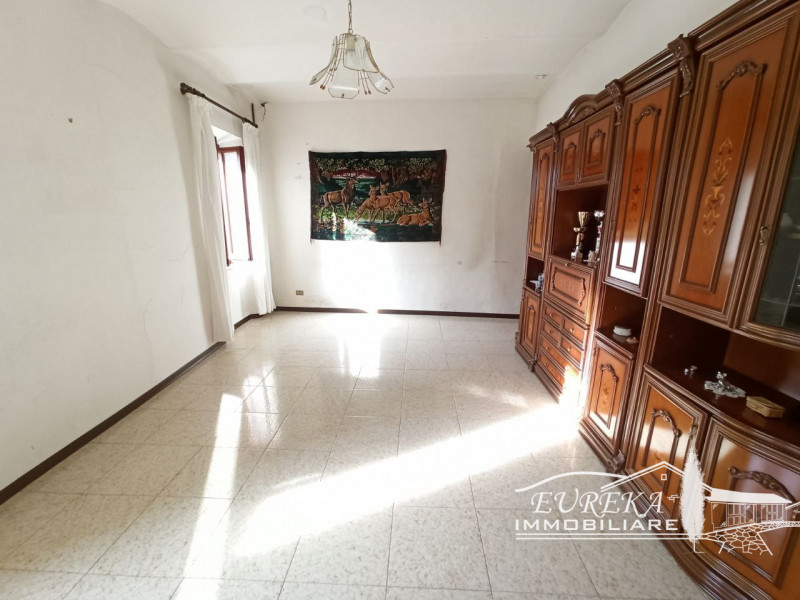 Immagine 8 di Appartamento in vendita  in Ospedaletto a San Venanzo