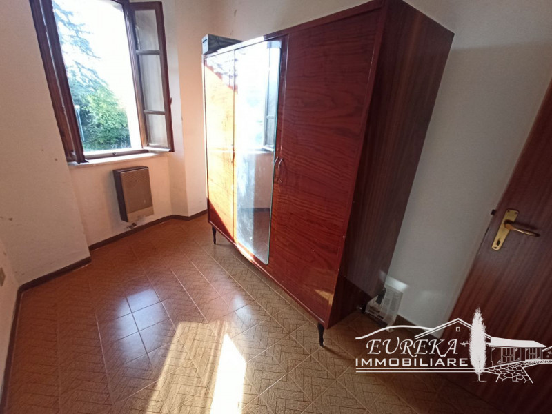 Immagine 11 di Appartamento in vendita  in Ospedaletto a San Venanzo