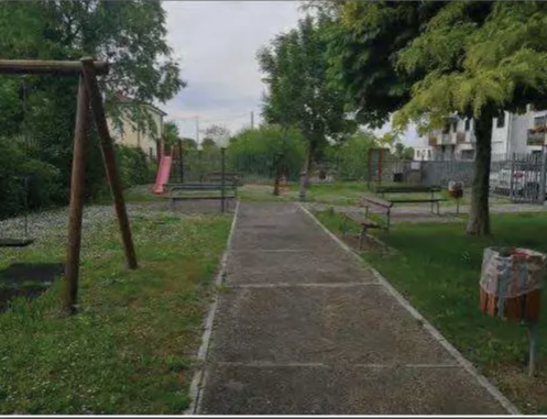 Immagine 2 di Terreno in vendita  in VIA LAZZARETTO a Verona