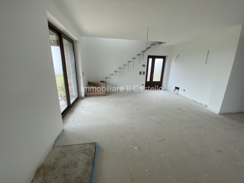 Immagine 11 di Rustico / casale in vendita  a Castiglione Del Lago