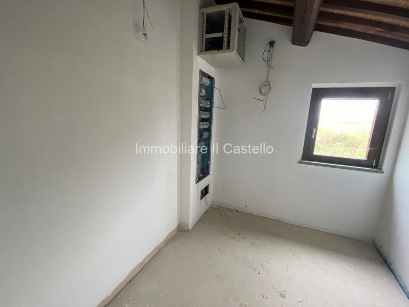 Immagine 22 di Rustico / casale in vendita  a Castiglione Del Lago