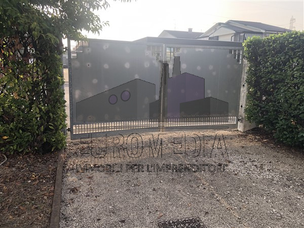 Immagine 10 di Capannone industriale in vendita  in Via Trento, 1 a San Bonifacio