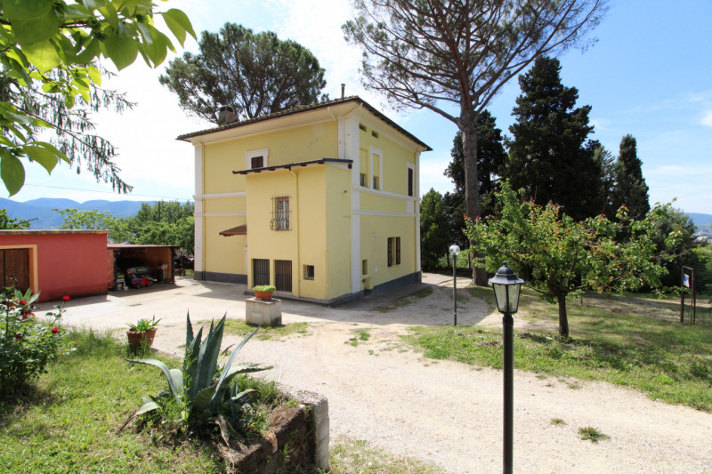 Immagine 4 di Casa indipendente in vendita  in Vocabolo Palma a Terni