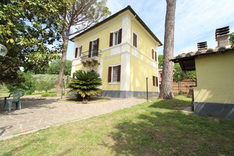 Immagine 16 di Casa indipendente in vendita  in Vocabolo Palma a Terni