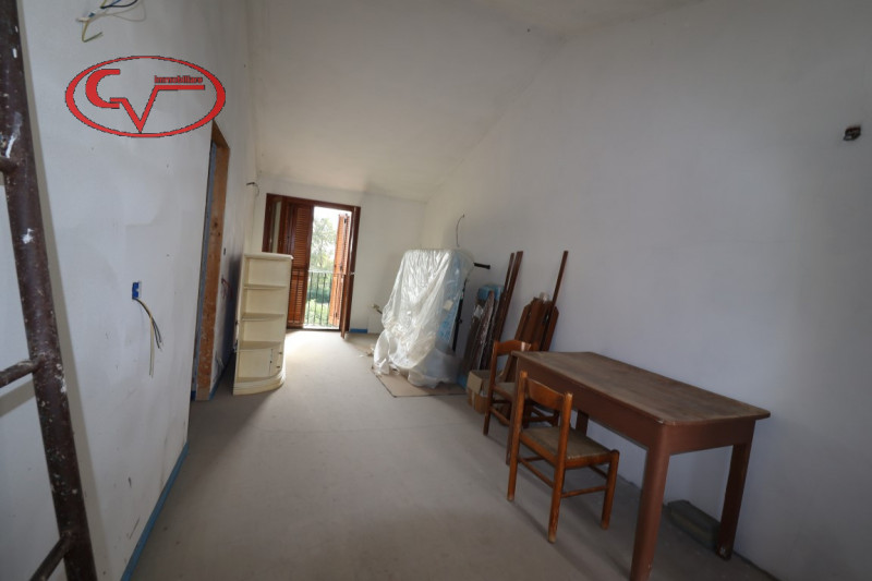 Immagine 3 di Appartamento in vendita  in via enrico fermi a Castiglion Fibocchi