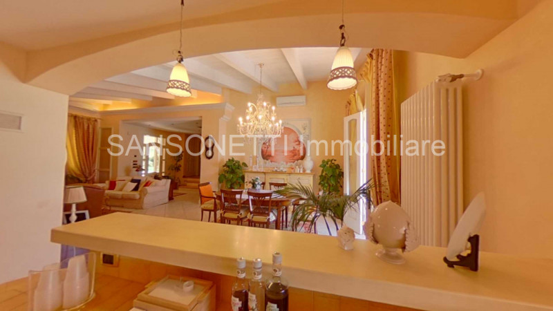 Immagine 23 di Villa in vendita  in IHOSAV a Fasano