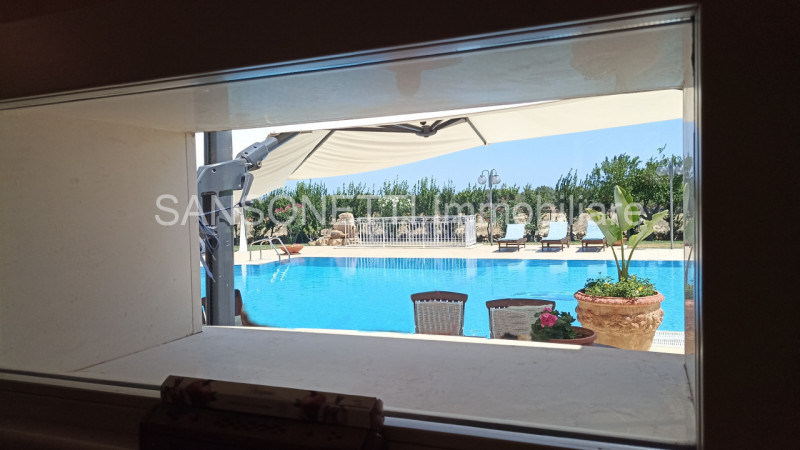 Immagine 28 di Villa in vendita  in IHOSAV a Fasano