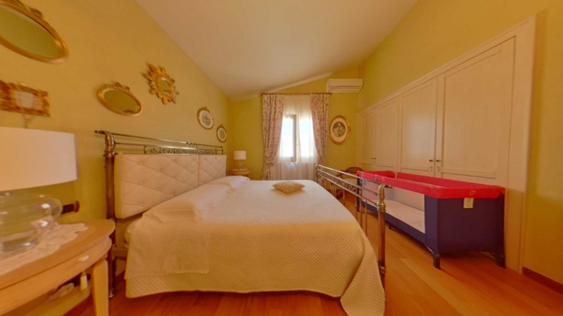 Immagine 31 di Villa in vendita  in IHOSAV a Fasano