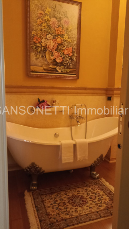 Immagine 35 di Villa in vendita  in IHOSAV a Fasano