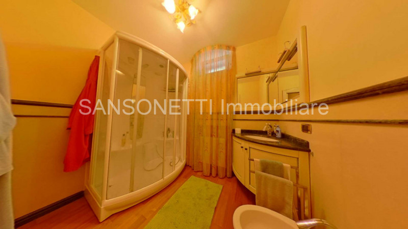 Immagine 47 di Villa in vendita  in IHOSAV a Fasano