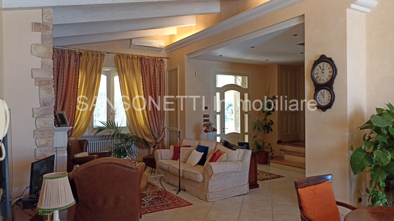 Immagine 53 di Villa in vendita  in IHOSAV a Fasano