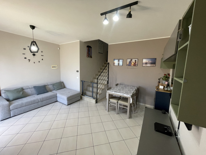 Immagine 7 di Appartamento in vendita  in VIA ROSA' DI BASSANO, 3 a Calvisano