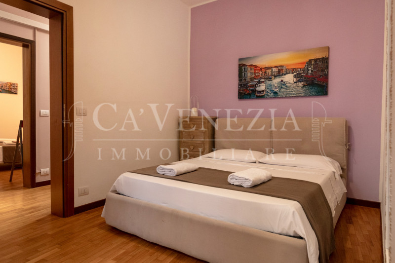 Immagine 6 di Appartamento in vendita  in san marco a Venezia