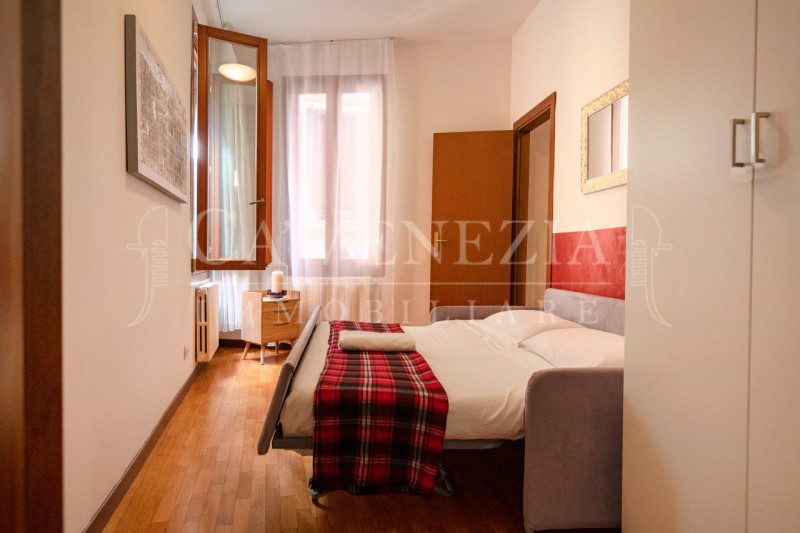 Immagine 14 di Appartamento in vendita  in san marco a Venezia