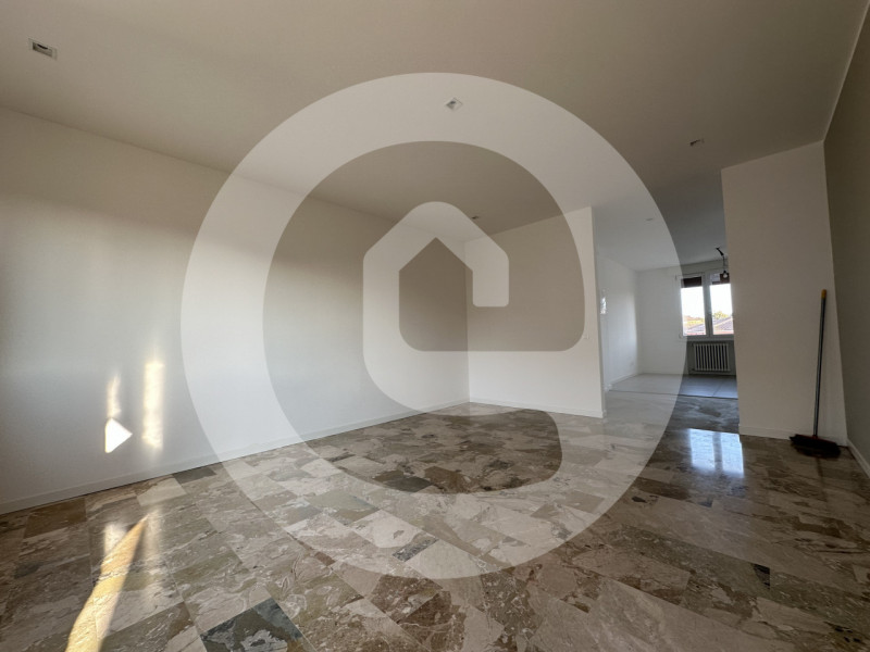 Immagine 2 di Appartamento in vendita  a Camposampiero