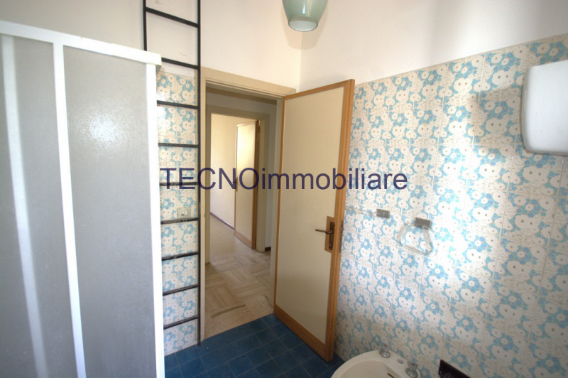 Immagine 53 di Villa in vendita  in via del bando a Perugia