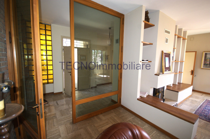 Immagine 76 di Villa in vendita  in via del bando a Perugia