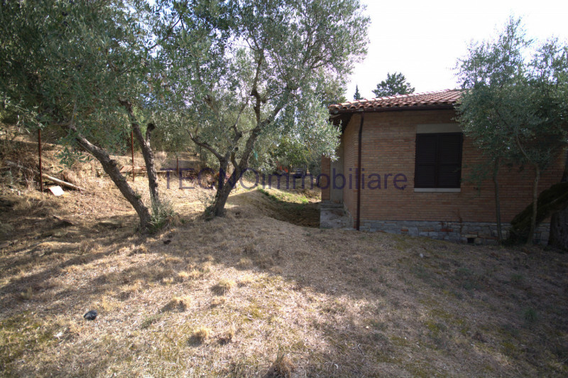 Immagine 97 di Villa in vendita  in via del bando a Perugia