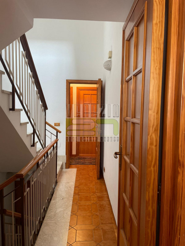 Immagine 6 di Casa indipendente in vendita  in corso Garibaldi a Avola
