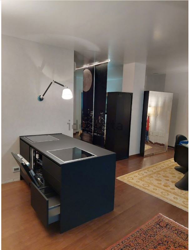 Immagine 4 di Loft/Open space in vendita  in Via Umberto I a Padova