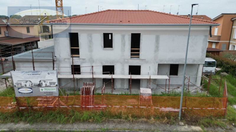 Immagine 15 di Villetta a schiera in vendita  in VIA TERRANOVA a Argenta