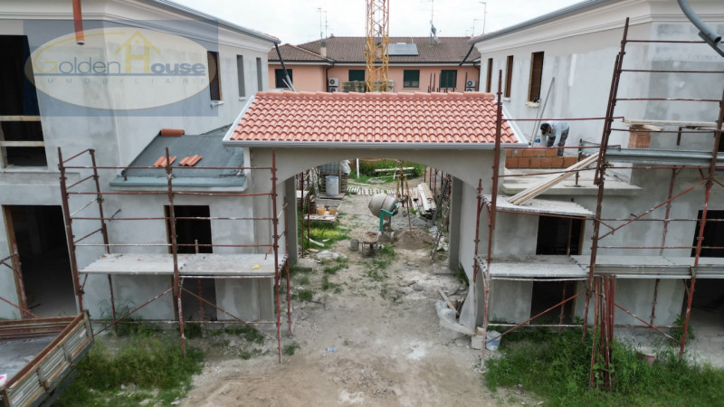 Immagine 17 di Villetta a schiera in vendita  in VIA TERRANOVA a Argenta