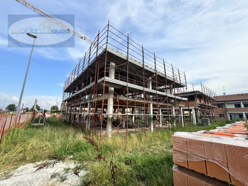 Immagine 22 di Villetta a schiera in vendita  in VIA TERRANOVA a Argenta